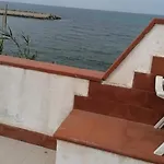 Gasthof La Terrazza Sul Mare Monolocale Con Terrazza Vicino Aereoporto&mare Sicilian Vintage Style House Cinisi