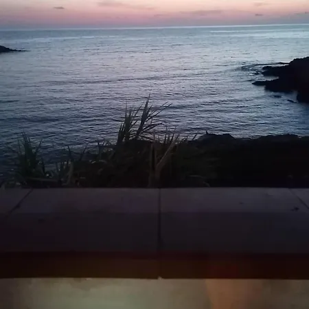 La Terrazza Sul Mare Appartamento Con Terrazza Vicino Aereoporto&Mare Sicilian Vintage Style Beach House 奇尼斯